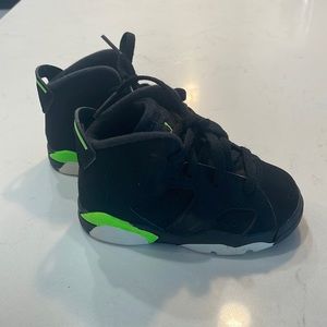 Kids Jordan shoes
